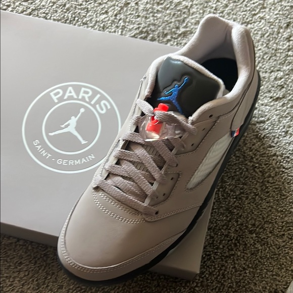 AIR JORDAN 5 Retro Low PSG (New in Box)